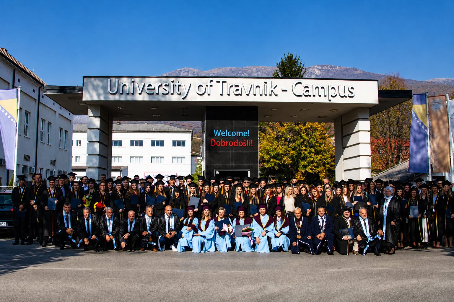 Svecana promocija diplomanata u amfiteatru