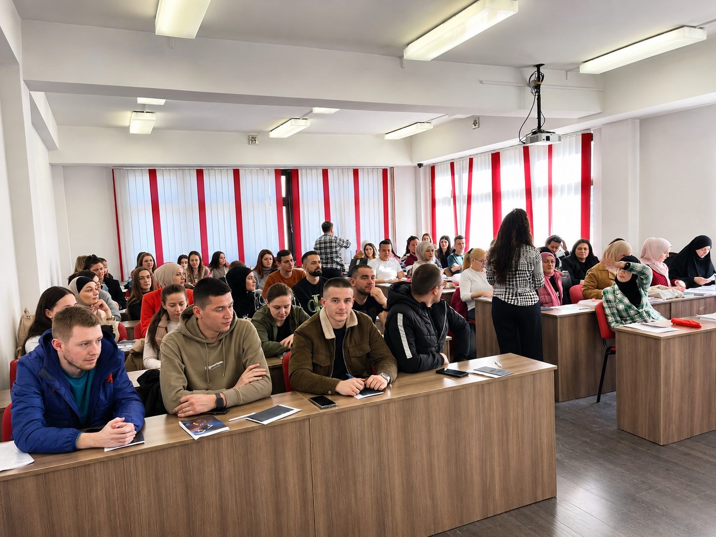 Nastava i studentske aktivnosti u ucionici